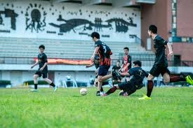 AC米兰遭遇拉齐奥失利分析